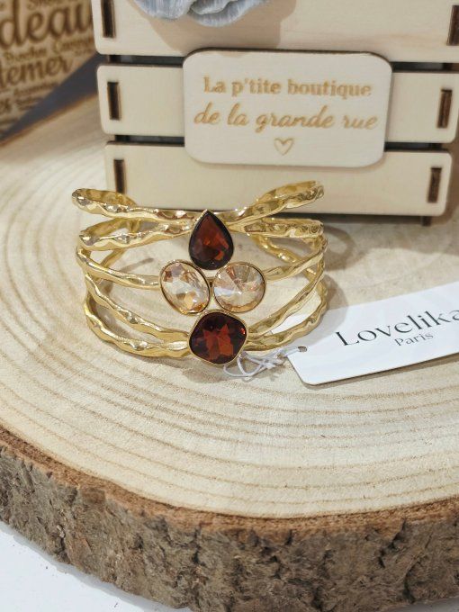 BRACELET