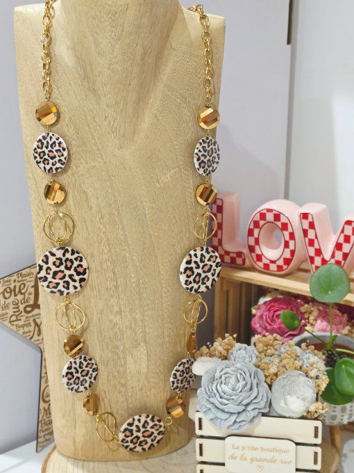 COLLIER