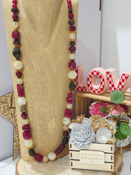 COLLIER