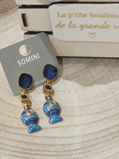 BOUCLES D'OREILLES