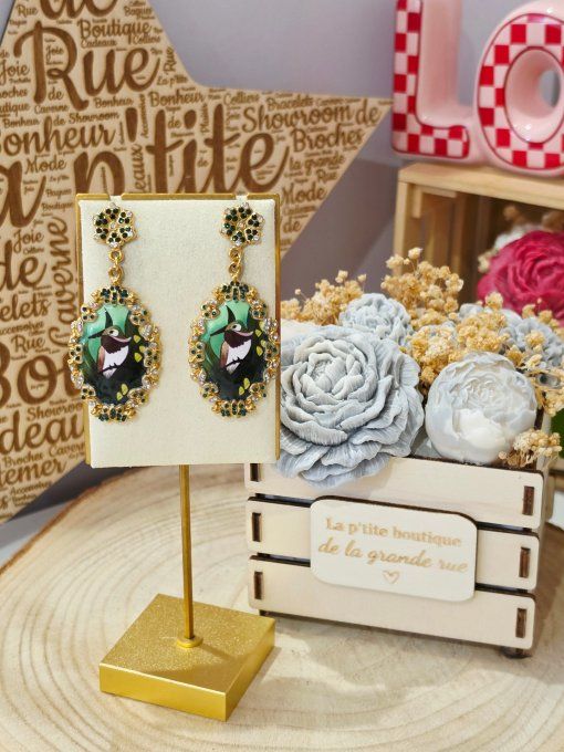 BOUCLES D'OREILLES