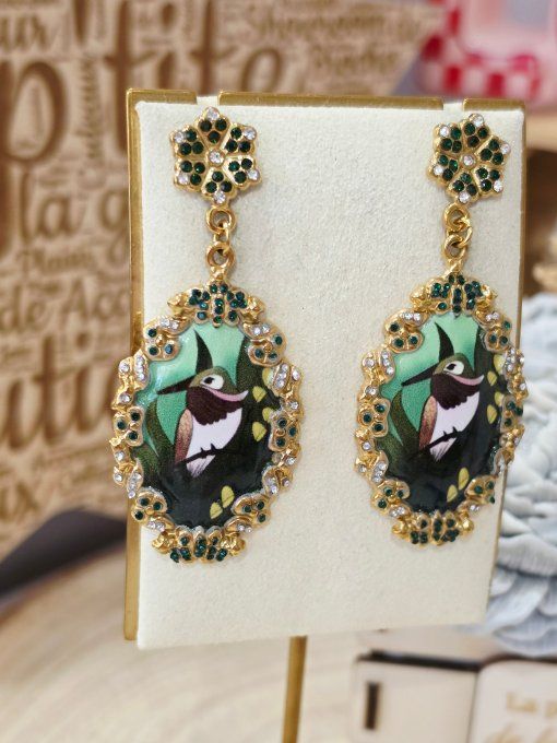 BOUCLES D'OREILLES