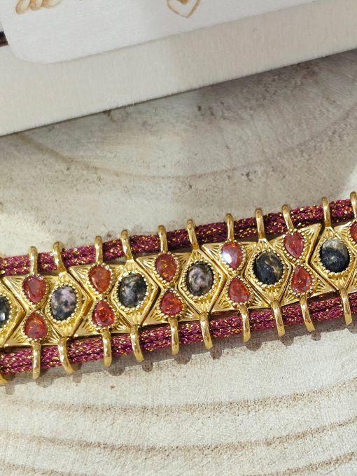 BRACELET