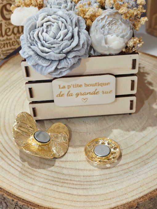 BROCHE AIMANTEE