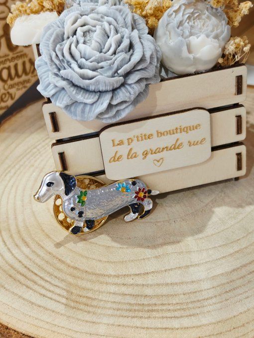 BROCHE AIMANTEE