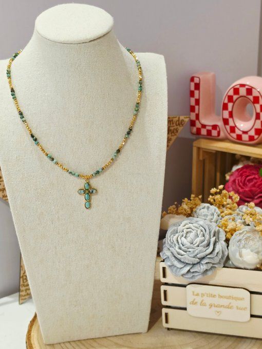 COLLIER