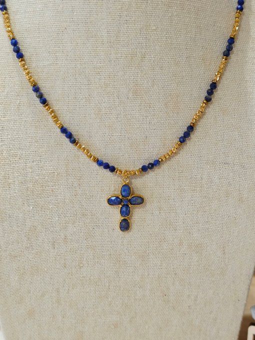 COLLIER