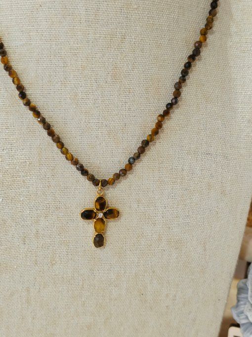 COLLIER