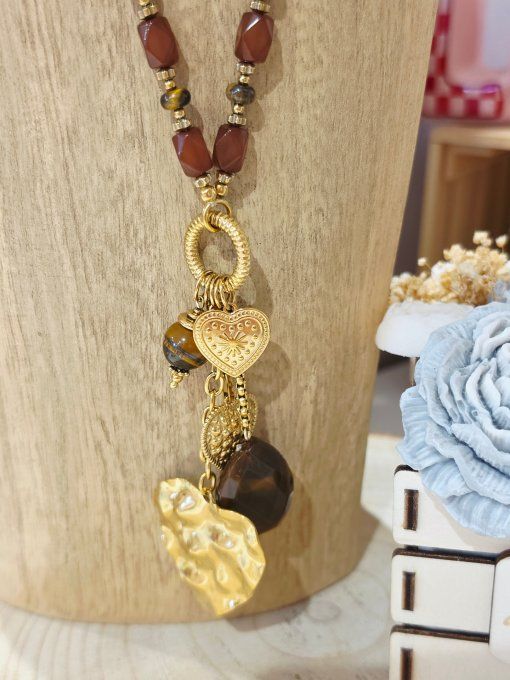 COLLIER