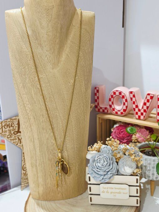 COLLIER