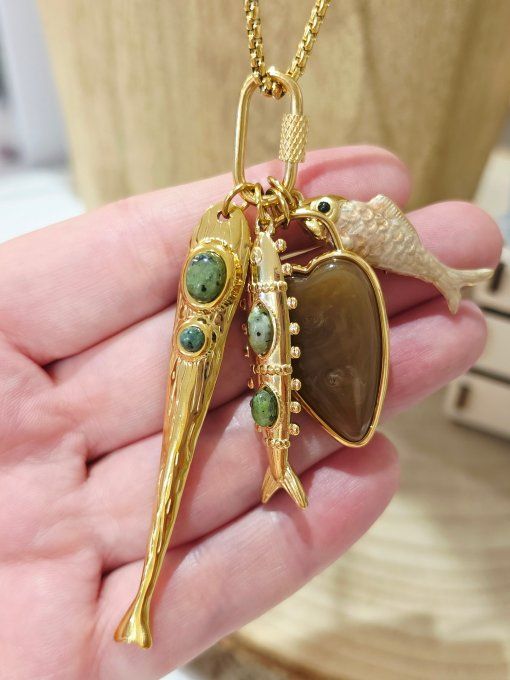 COLLIER