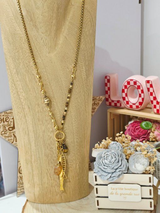 COLLIER