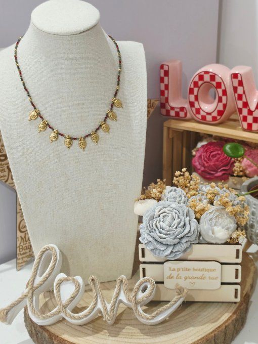 COLLIER