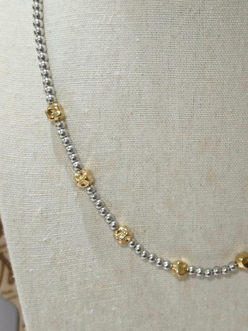 COLLIER