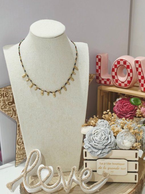 COLLIER