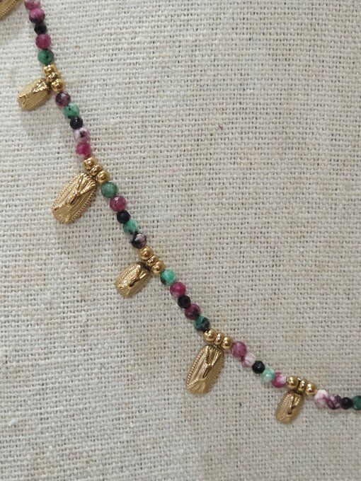 COLLIER