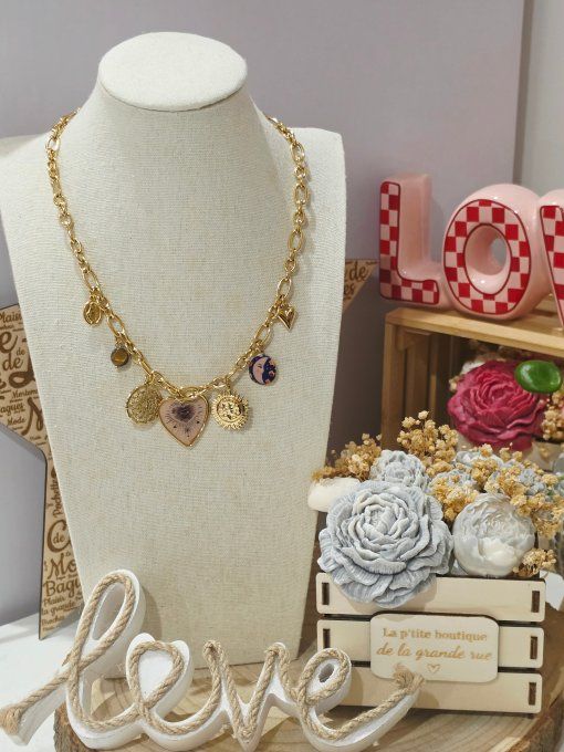 COLLIER