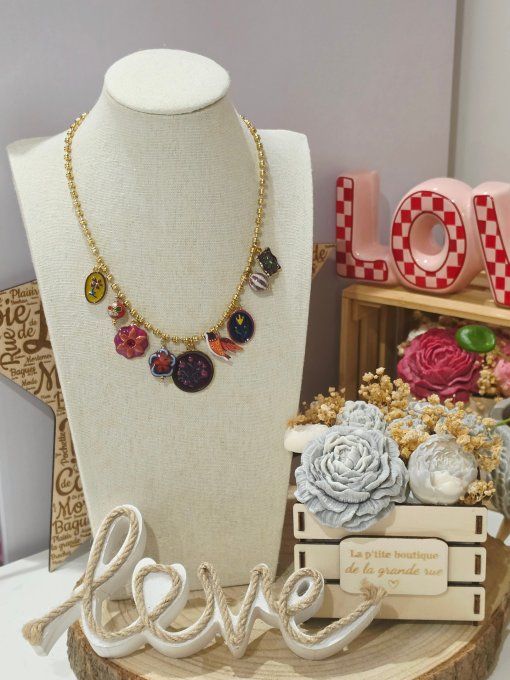 COLLIER
