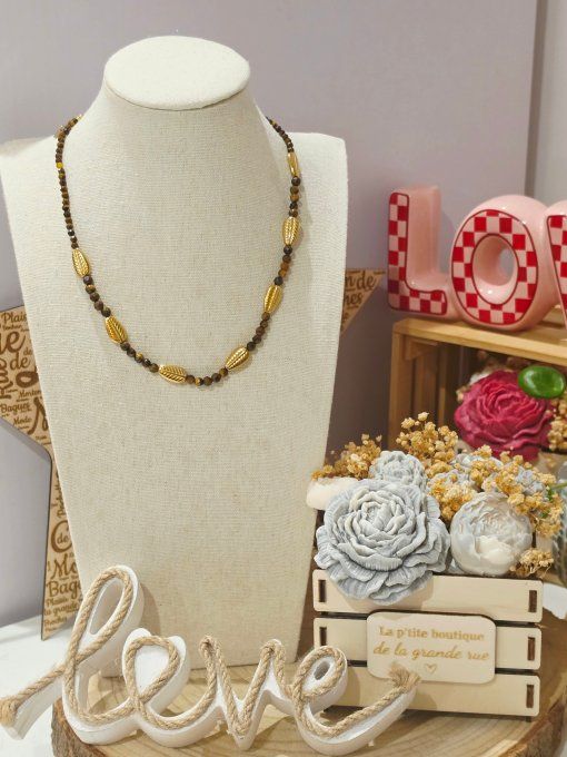 COLLIER