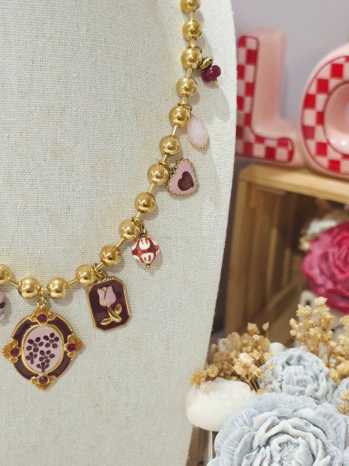 COLLIER