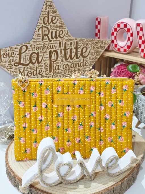 POCHETTE