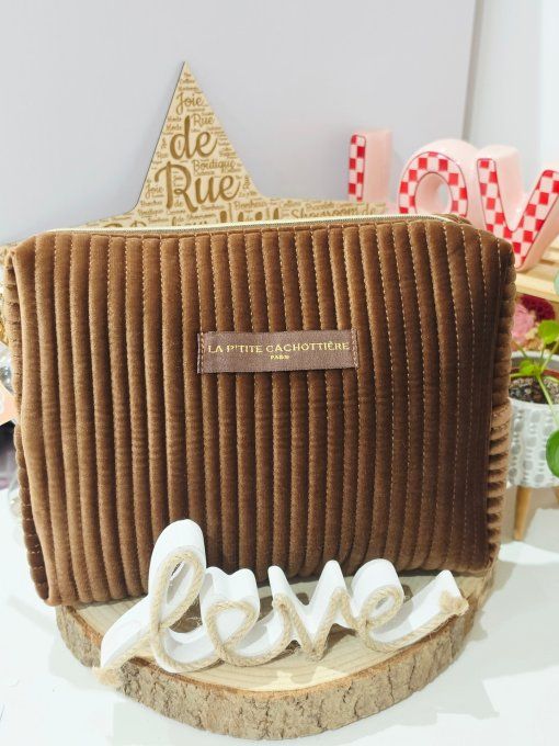 POCHETTE