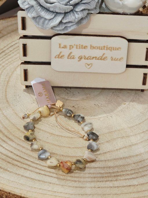 BRACELET