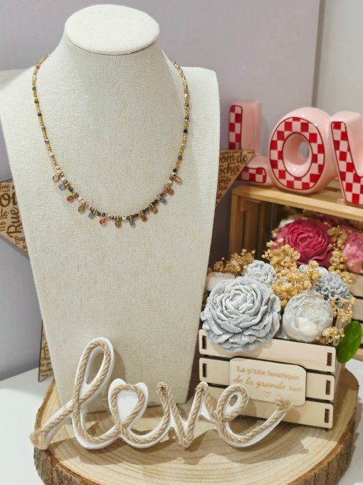 COLLIER