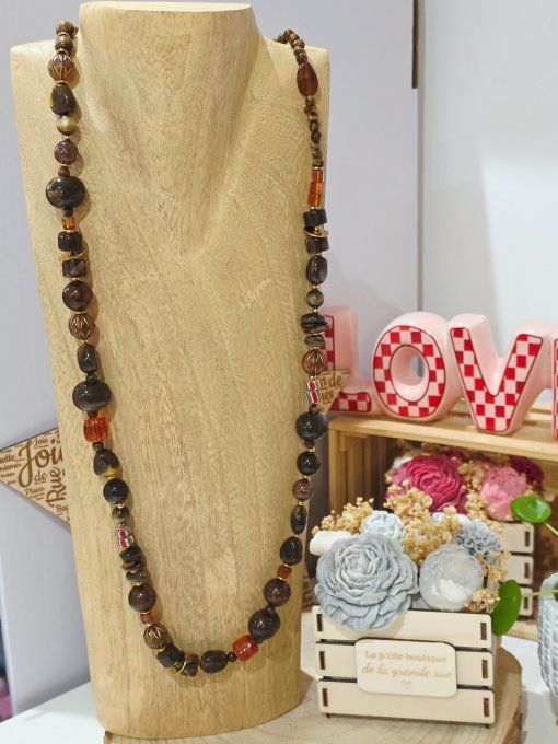 COLLIER