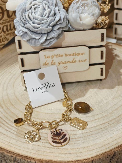 BRACELET