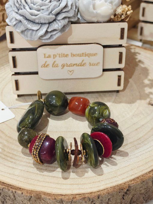 BRACELET
