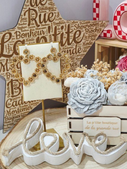 BOUCLES D'OREILLES
