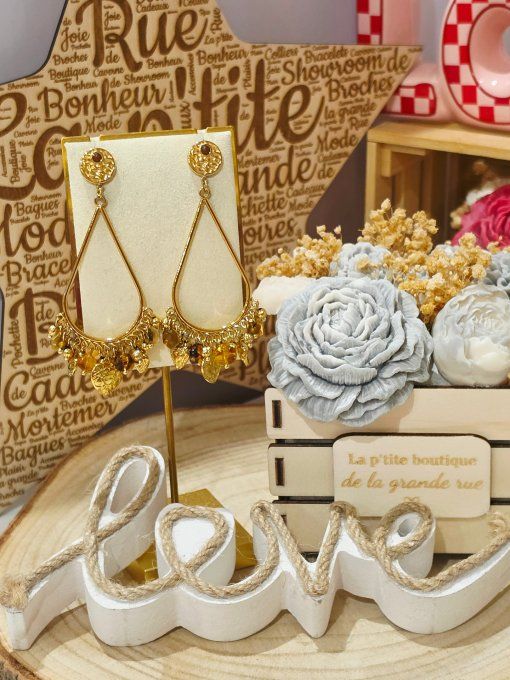 BOUCLES D'OREILLES