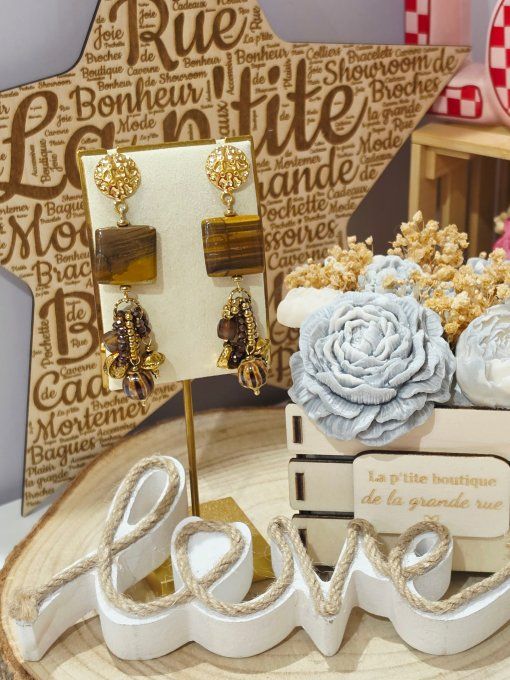 BOUCLES D'OREILLES