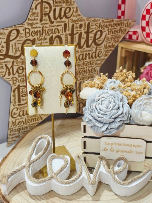 BOUCLES D'OREILLES