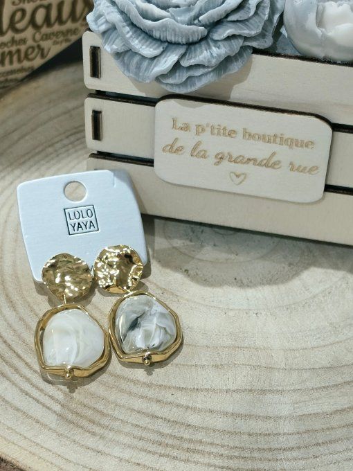 BOUCLES D'OREILLES