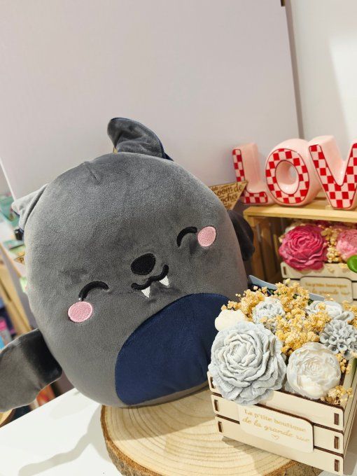 PELUCHE