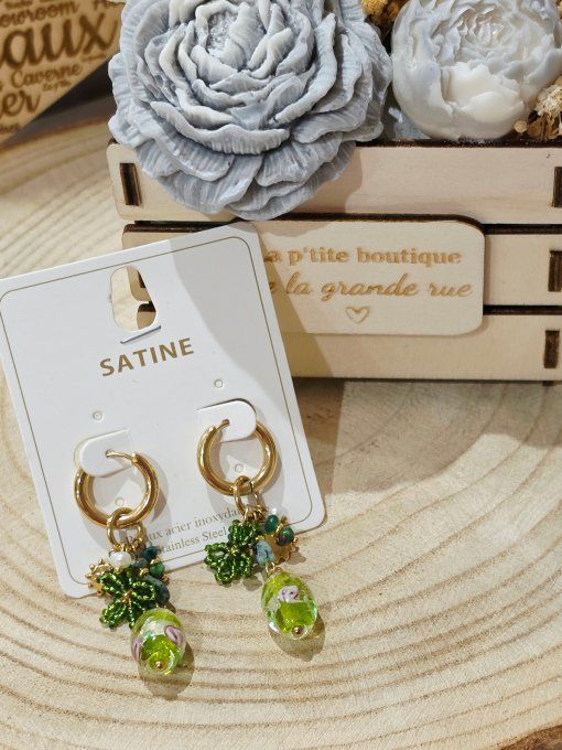 BOUCLES D'OREILLES