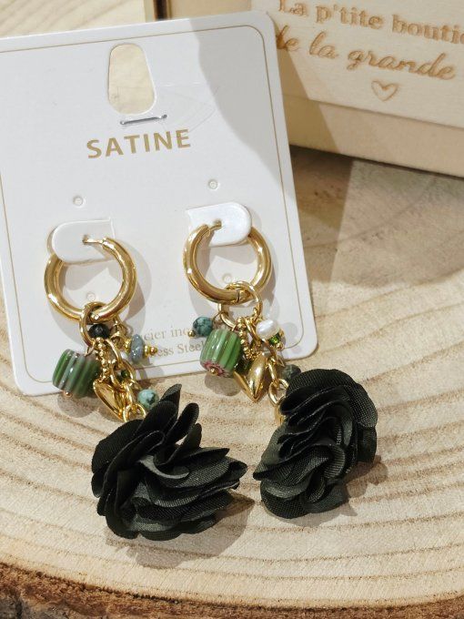 BOUCLES D'OREILLES