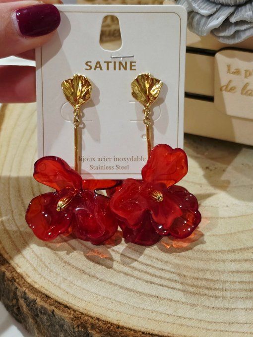 BOUCLES D'OREILLES