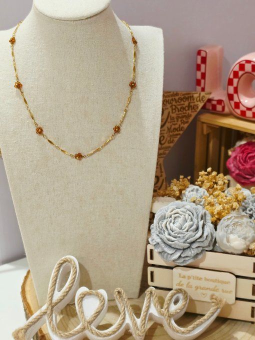 COLLIER