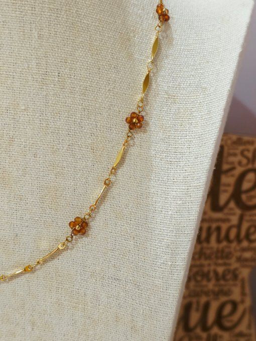 COLLIER