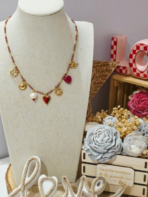 COLLIER
