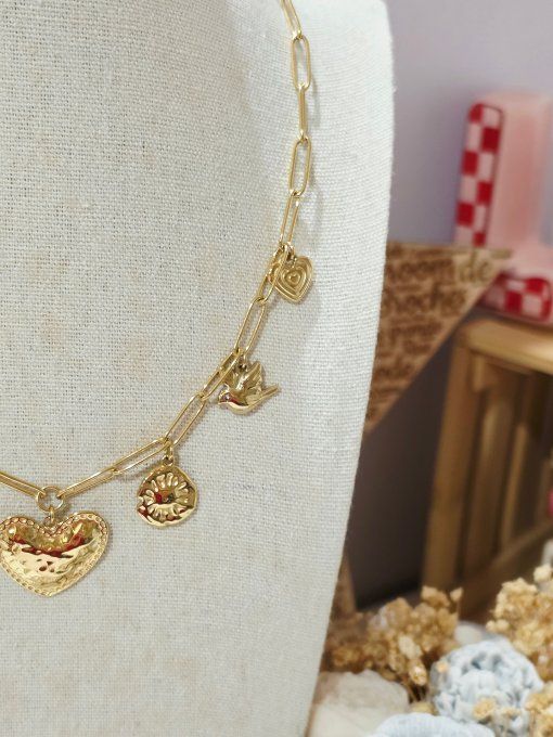 COLLIER