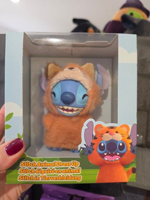 FIGURINE