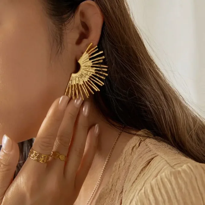 BOUCLES D'OREILLES