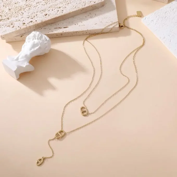 COLLIER