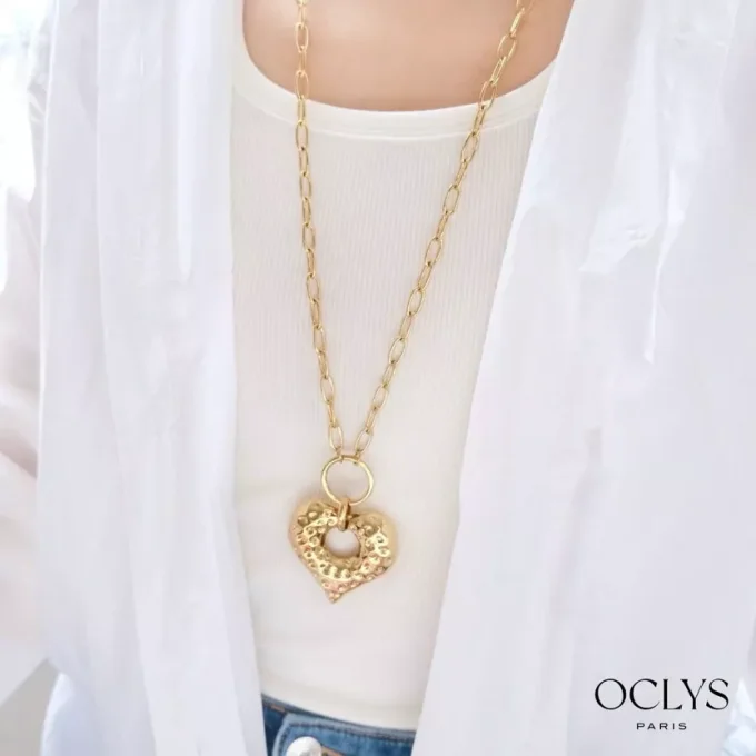 COLLIER