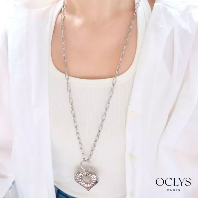 COLLIER