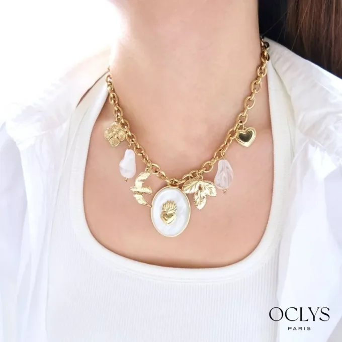 COLLIER